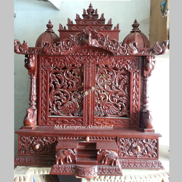 Wooden Temple with Doors for Home Decoration_2
